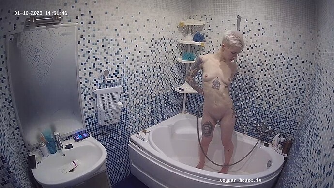 Dexter_230110_naked_Yoga_realm17-cam113-1673425124