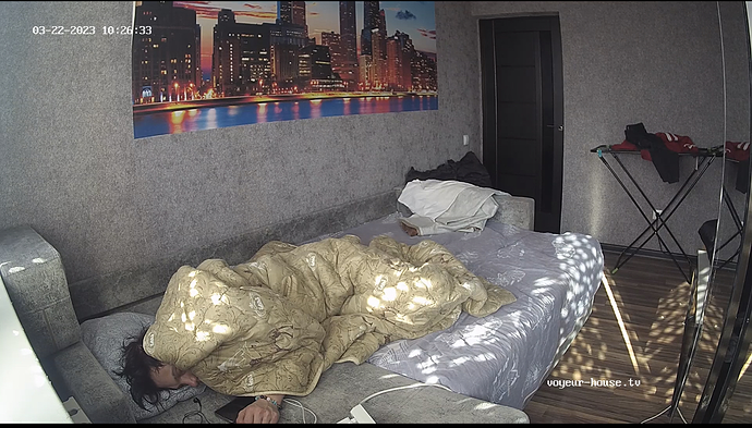 Voyeur House TV 🔥 – #1 FREE Source for hidden real life cams 9