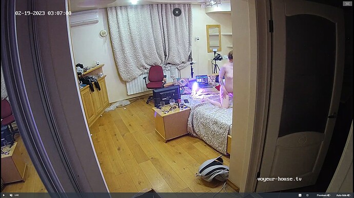 Ashampoo_Snap_dimanche 19 février 2023_1h7m41s_052_Kitchen camera at Faye reallifecam apartment at Voyeur House TV (cam12) - Google Chrome
