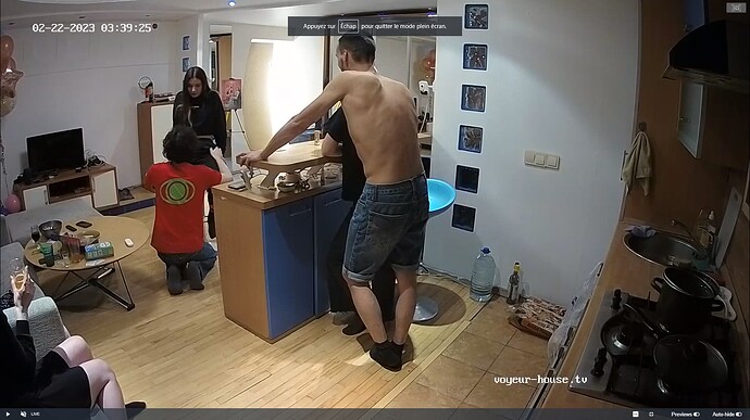 Ashampoo_Snap_mardi 21 février 2023_22h40m5s_027_Kitchen camera at Tonk reallifecam apartment at Voyeur House TV (cam11) - Google Chrome