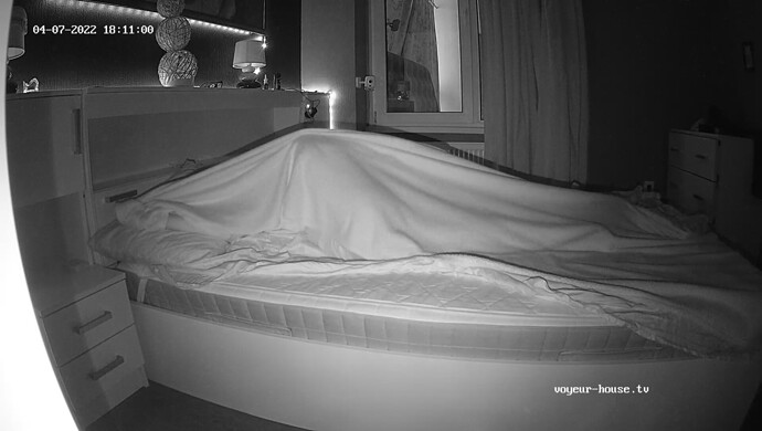 realm56-cam16-1649392425