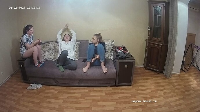 realm12-cam14-1648920177