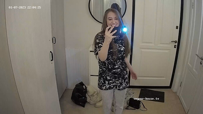 realm4-cam111-1673118329