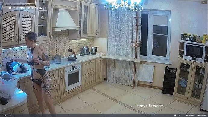 Ashampoo_Snap_lundi 13 mars 2023_20h20m10s_064_Party House apartment with reallifecam cameras at Voyeur House TV - Google Chrome