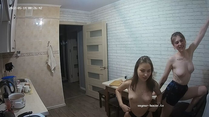 realm12-cam12-1652477704