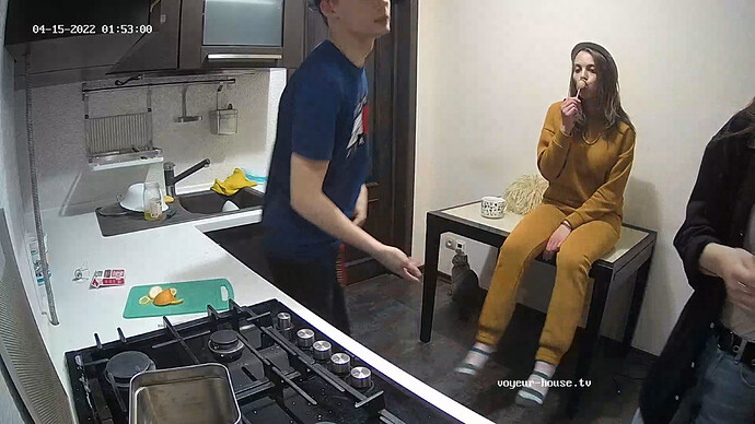 bandicam 2022-04-15 01-53-40-936