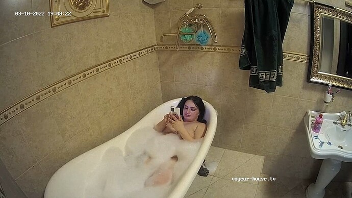 Jirina bath