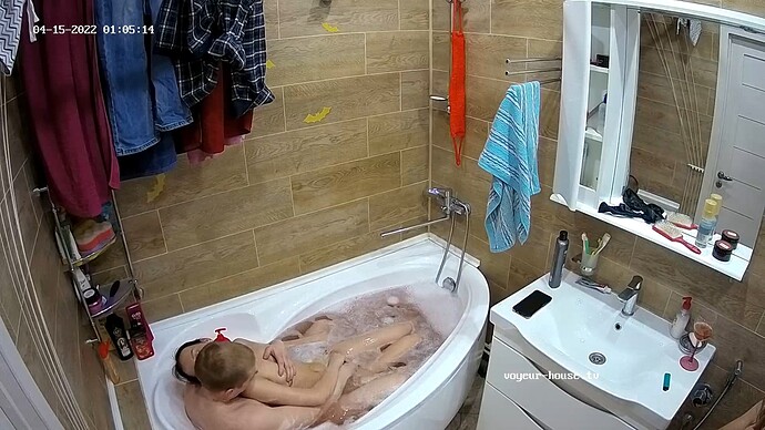 Sharing bath