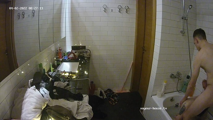 realm6-cam112-1648886877