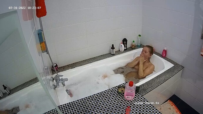 Shana in bubble bath today 7-31-22