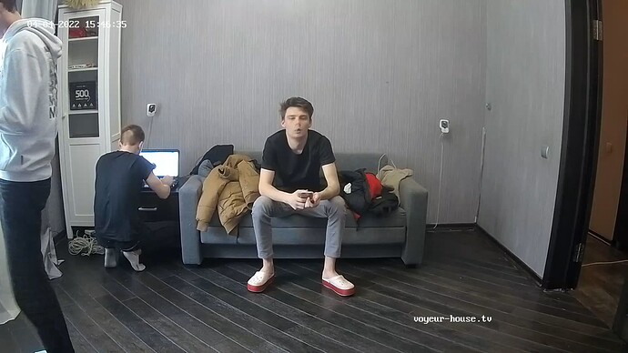 realm31-cam15-1649076433