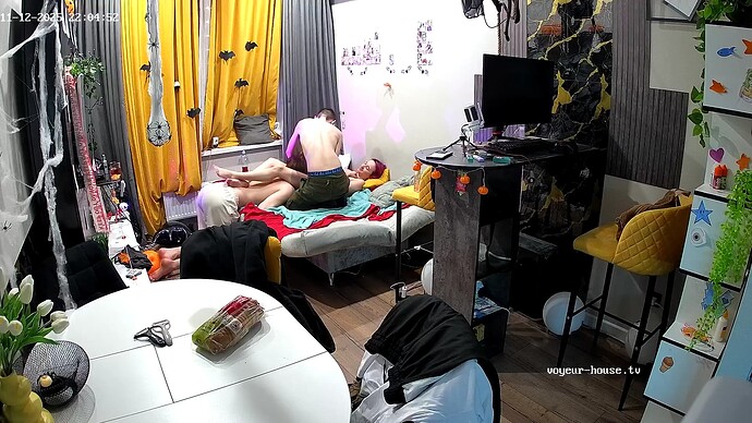 Screenshot_20251112-220557