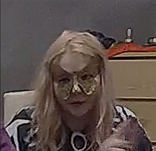 mask_Alida_230422