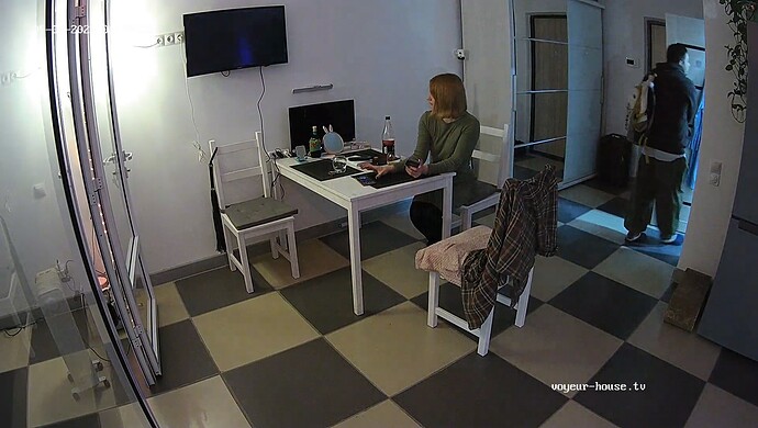 realm64-cam15-1777611965