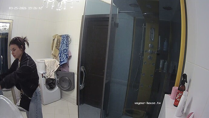 realm8-cam115-1774511752