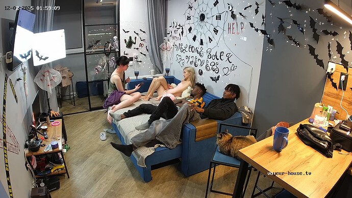 RosyAleks-20251202-06