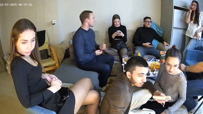 realm6-cam14-1765057124