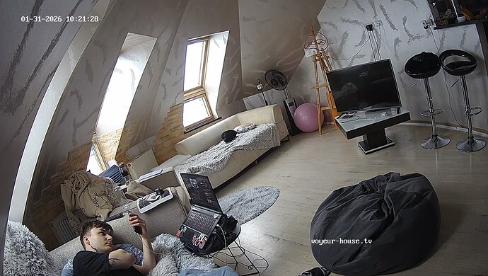 realm8-cam16-1769847773