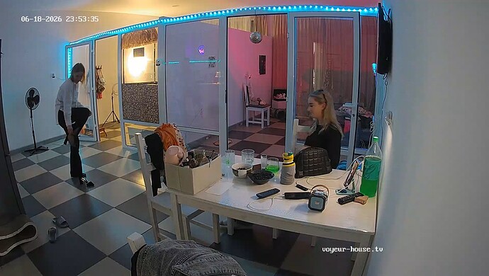 realm64-cam14-1781816059