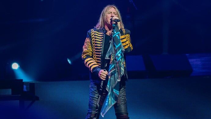 Joe_Elliott_DefLappardO2061218-24_(49913647568)_Wikipedia