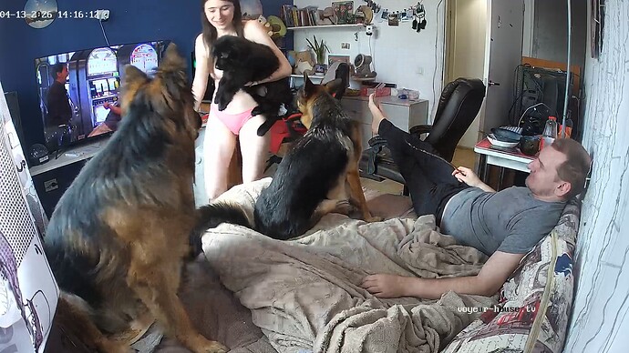 realm111-cam13-1776080235