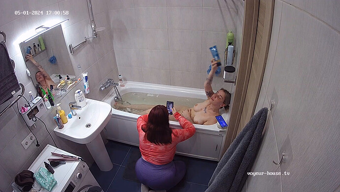 realm27-cam110-1714572629