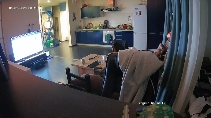 realm18-cam16-1711920011