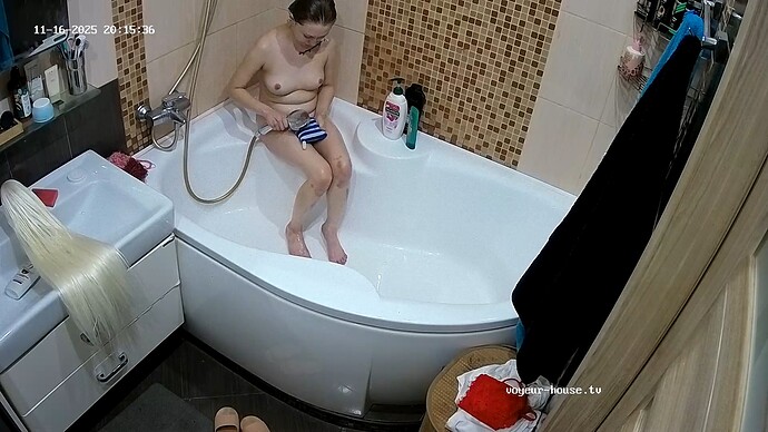 realm62-cam110-1763315042