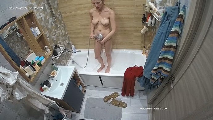 realm18-cam113-1764368029