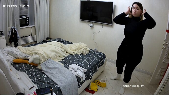 realm122-cam18-1766510806