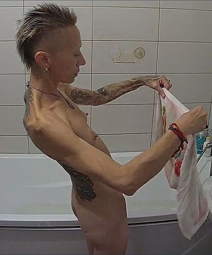 Pink_wiki_103