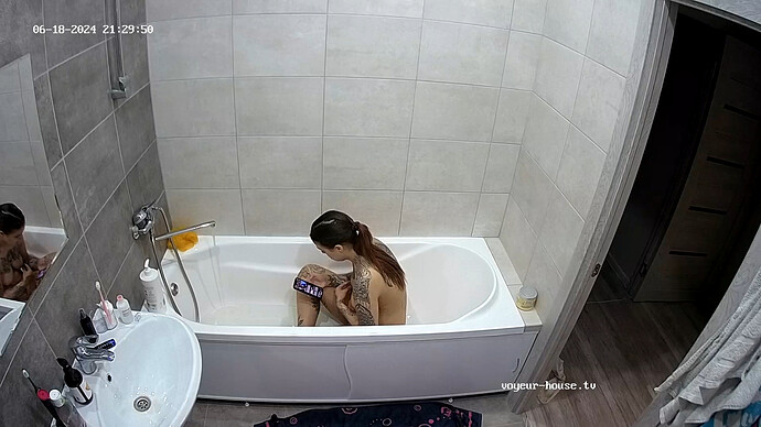 realm48-cam19-1718739224