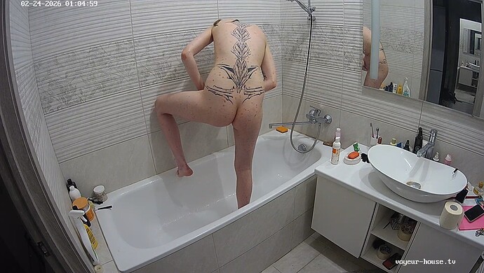 realm134-cam110-1771884344