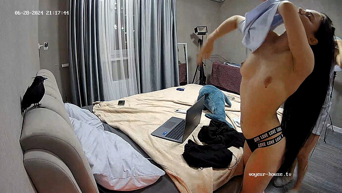 realm1-cam19-1719612082