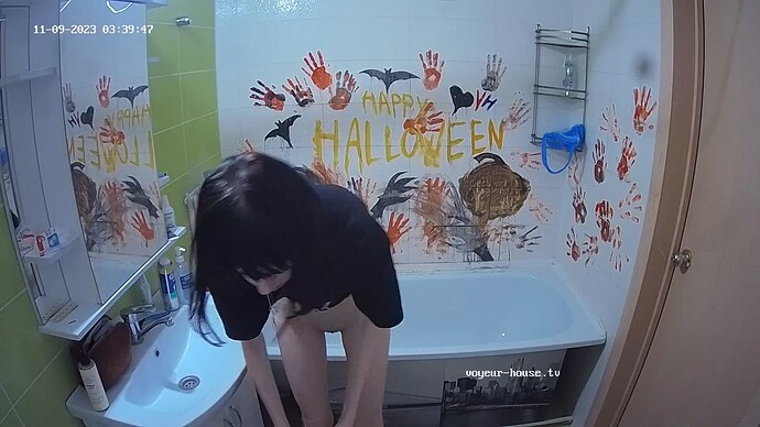 realm73-cam19-1699495856