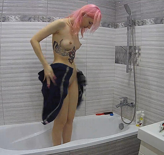 Screenshot 2023-08-24 at 20-14-45 Lynda & Blade - Apartments Discussion - Voyeur House TV Forum