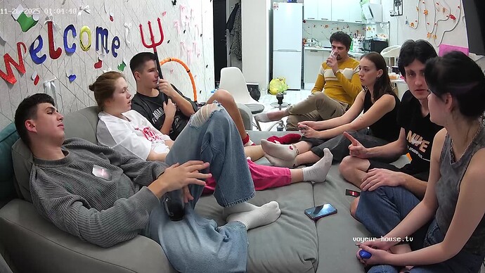 realm56-cam14-1764108325