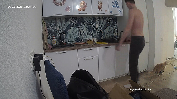 realm93-cam16-1745955369