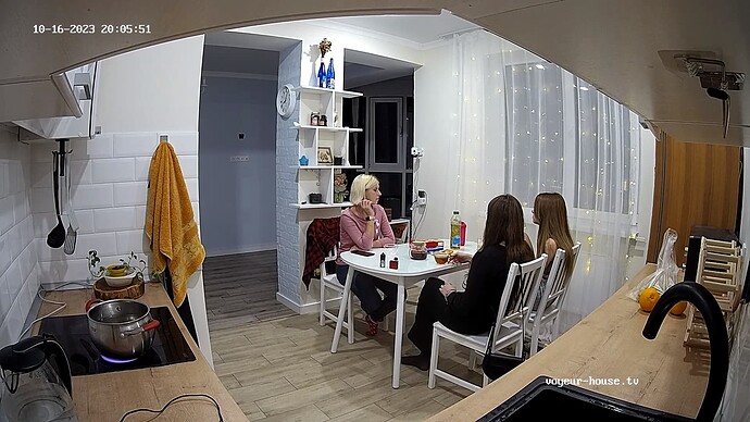 realm36-cam11-1697475983