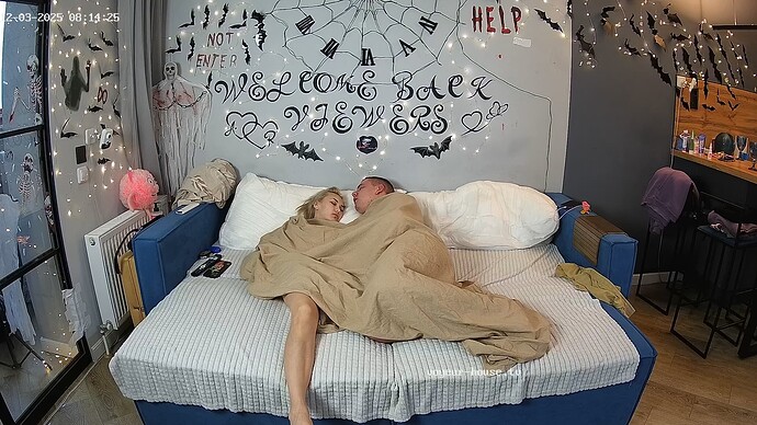 realm94-cam15-1764738900