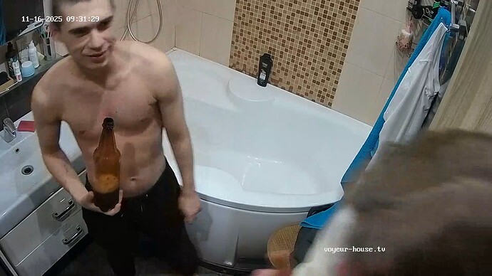 realm62-cam110-1763286816