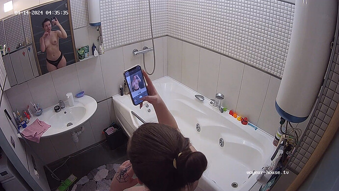 realm55-cam114-1713050176