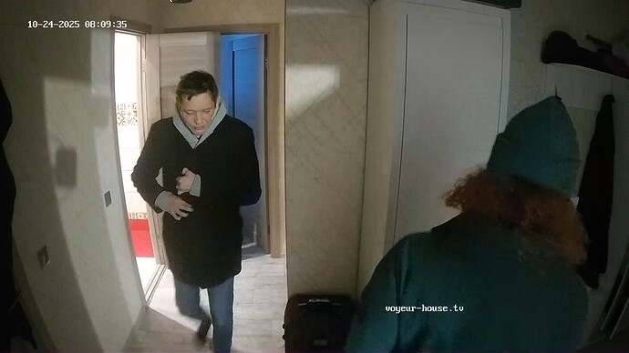 realm18-cam114-1761282664