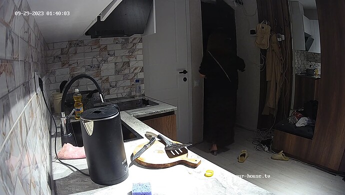 realm43-cam12-1695952319