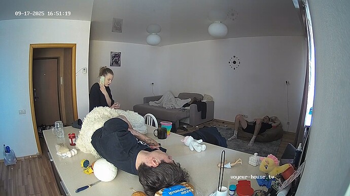 realm52-cam12-1758106314