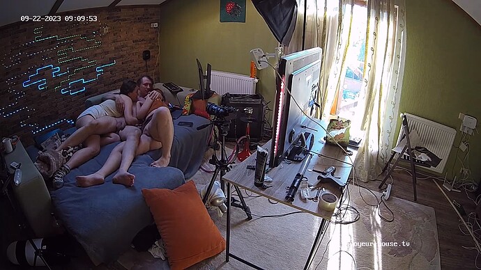 realm44-cam13-1695367500