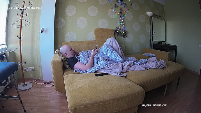 realm132-cam14-1767513138