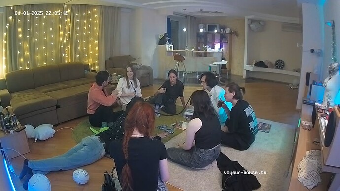 realm19-cam16-1735747763