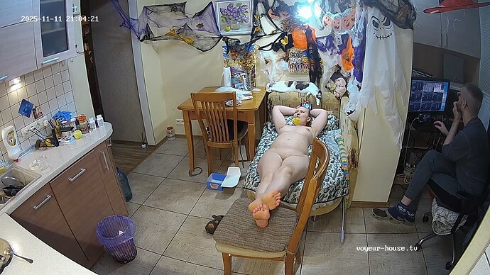 realm34-cam12-1762887896