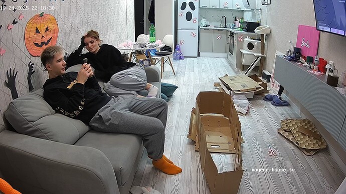 realm56-cam14-1761333526